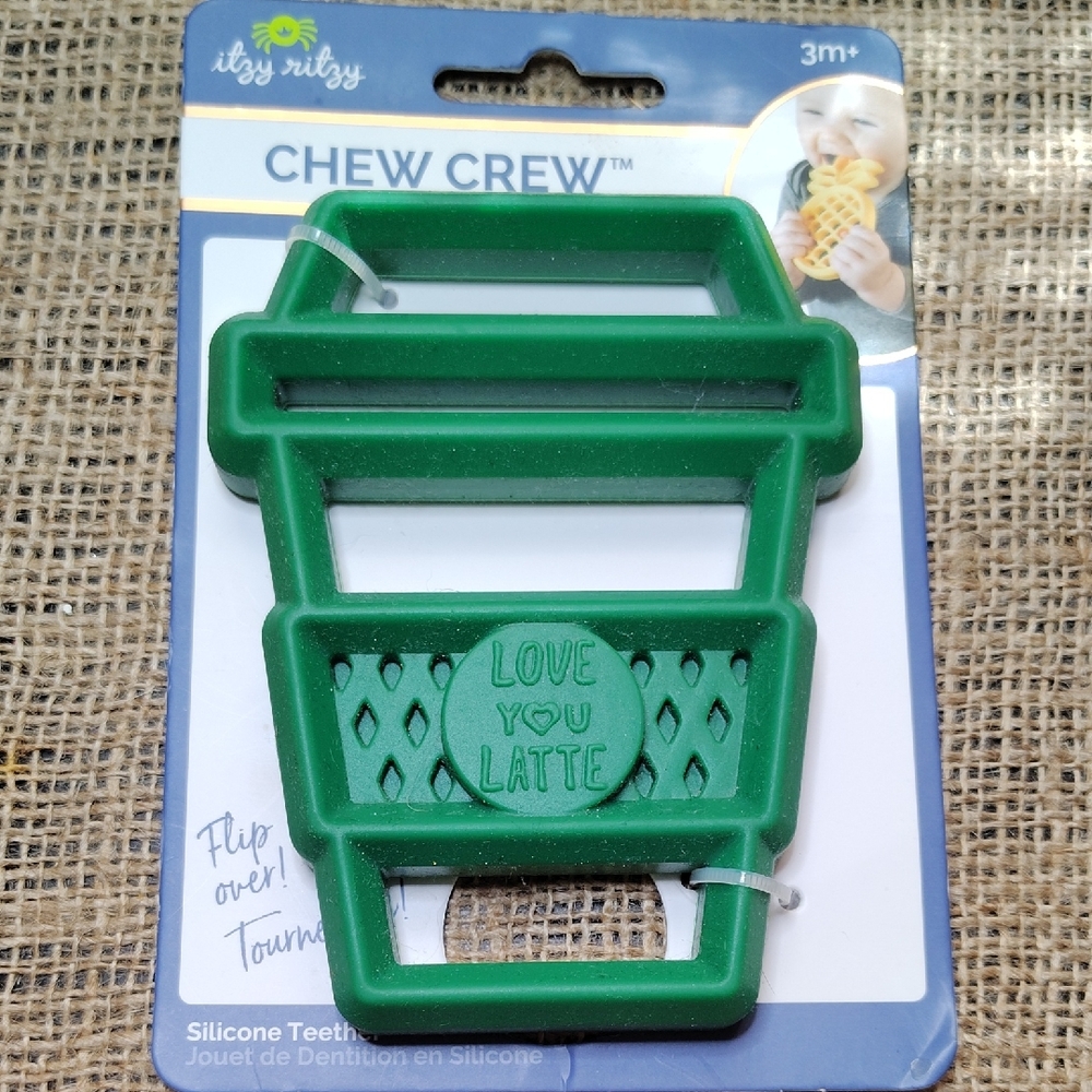 🥤Itzy Ritzy Love You Latte Chew Crew Silicone Teether